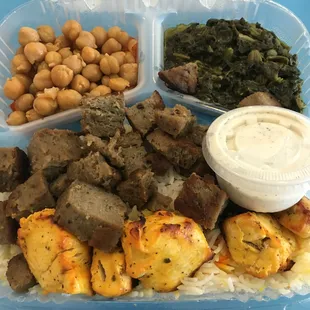 Combo platter chickpeas and spinach.