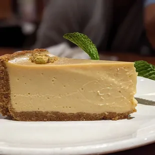 Classic Creme Brulee Key Lime Pie