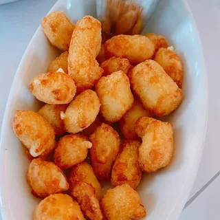 Wisconsin Cheese Curds