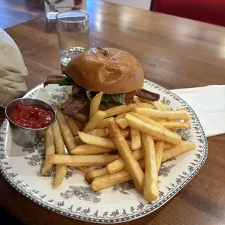 Chick'n Cutlet Club Sandwich