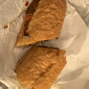 a sandwich cut in half