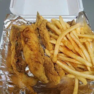 4 pice fish &amp; fries