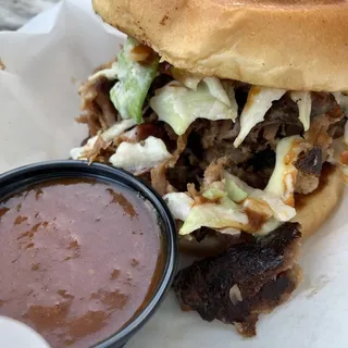 Original Pulled Pork Sandwich