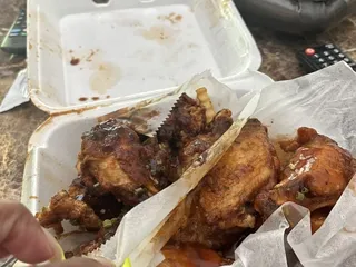 Queen City Wings