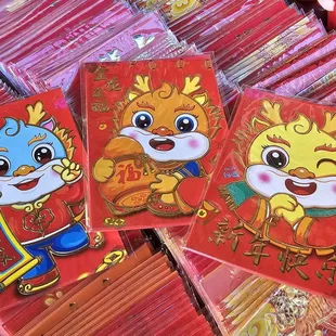 Lucky envelopes... 7 for $10... 6 in a pack