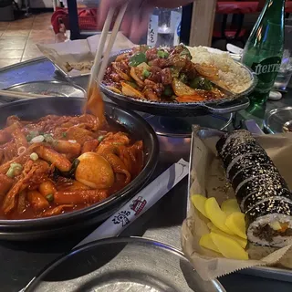 Spicy Stir-Fried Chicken Feet