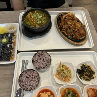 Hangover Bean Paste Beef Stew with Cabbage
