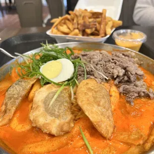 T14. Beef Brisket Rosse Topokki(2-3 persons)