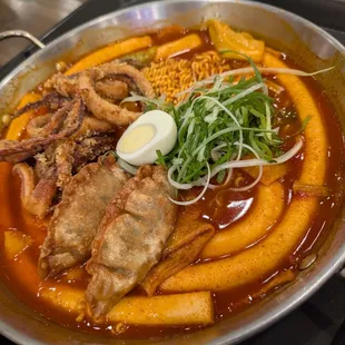 ramen and noodles, food