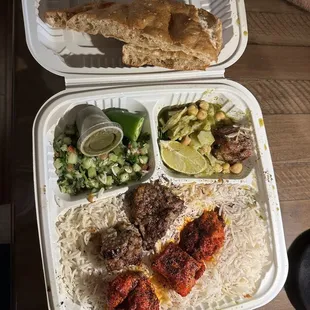 Combo plate, beef and chicken