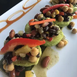 Avocados Vegetarianos* **