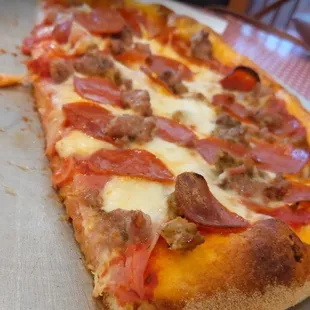 food, pizza