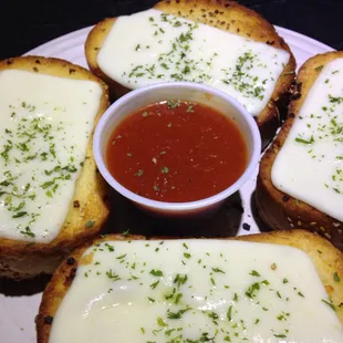 Garlic bread