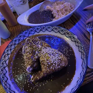 Pollo Con Mole Poblano