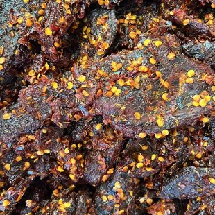 a pile of dried chili