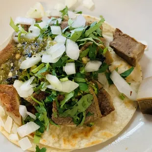 Lengua tacos.