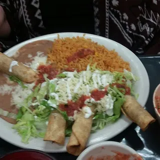 Taquitos Plate