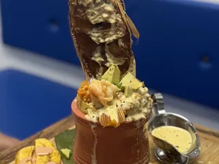 La Yaroa Tropical Restaurant