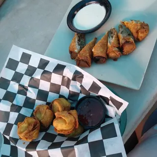 Crab Rangoons