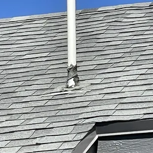 Deal2Deal custom home roof.  Exposed flashing.  Buckling shingles.