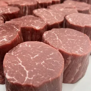 Dean &amp; Peeler Premium Angus Beef Black Label Tenderloin Filets