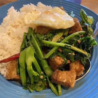 Chinese Broccoli Crispy Pork with Fried Egg