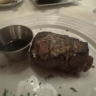 10 oz Filet Mignon*