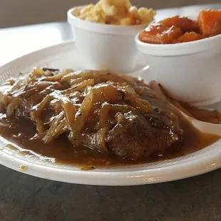 Liver and  Onions with Mac &amp; Cheese and yams