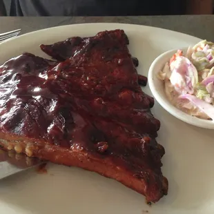 Half slab ribs (tender and perfectly smoky)