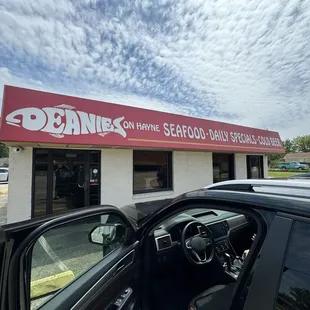 Deanie's restaurant