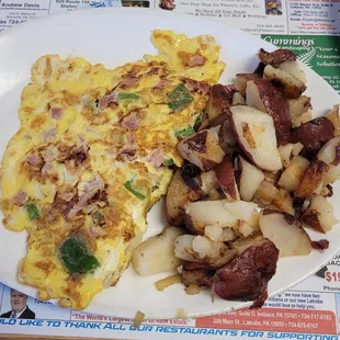Western omelet with homefries