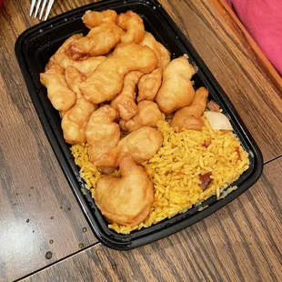 C10. Sweet and Sour Chicken Combo Platter