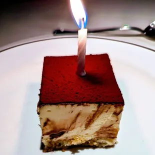 Tiramisu Cake