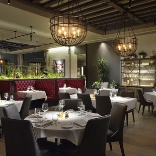 Dean&apos;s Italian Steakhouse