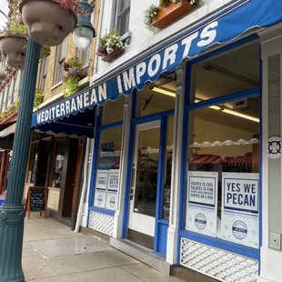 Dean&apos;s Mediterranean imports