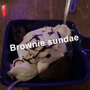 brownie and ice cream