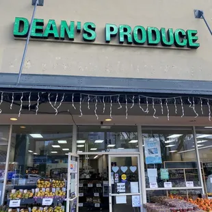 Dean's Produce
