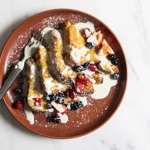 Brioche French Toast | Pastry cream, berries