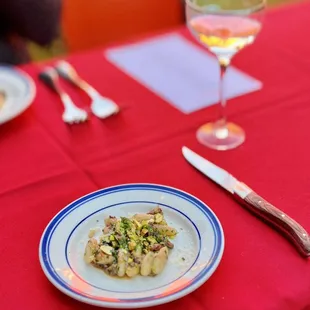 Wagyu knuckle with cavatelli, ragout, pistachio, pecorino