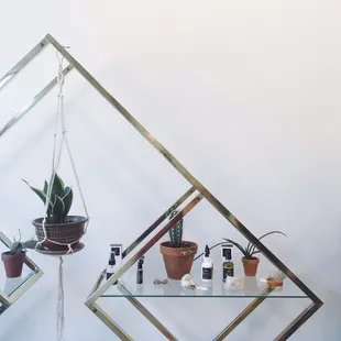 I love all the greenery + local products!