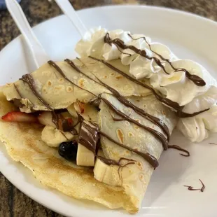 Fruit crepe