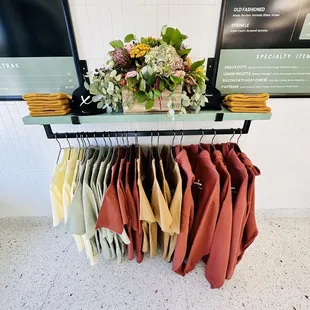 Merch. Love the colors !!!!