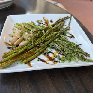 Asparagus with garlic (no ham)