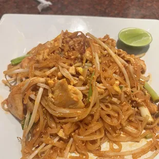 Chicken Pad Thai