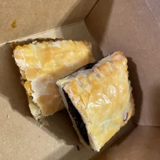 Blueberry Balsamic Hand Pie