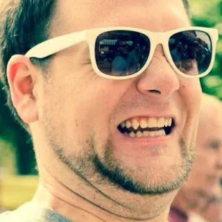 Ian B.