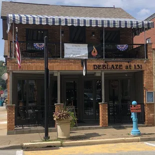 Entrance of current location