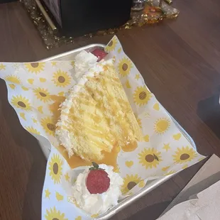 Coconut cream pie