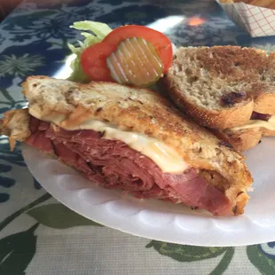 Pastrami Rueben