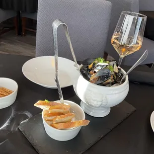 food, shellfish, mussels, oysters and mussels, oysters